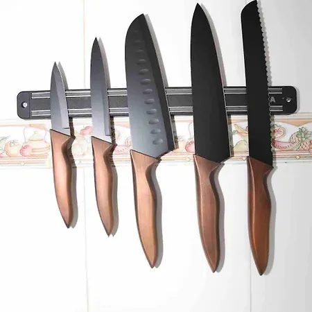 Apartment Tolle Mit 2 Schlafzimmern, Balkon Und Pool *