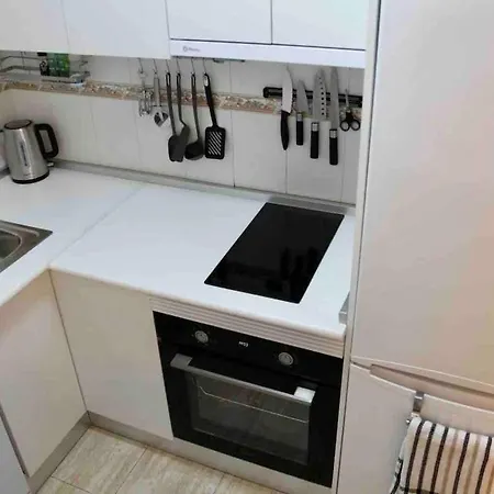 Tolle Mit 2 Schlafzimmern, Balkon Und Pool * Torrevieja